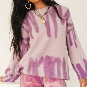 VERGE GIRL "Along The Sidewalk Knit"